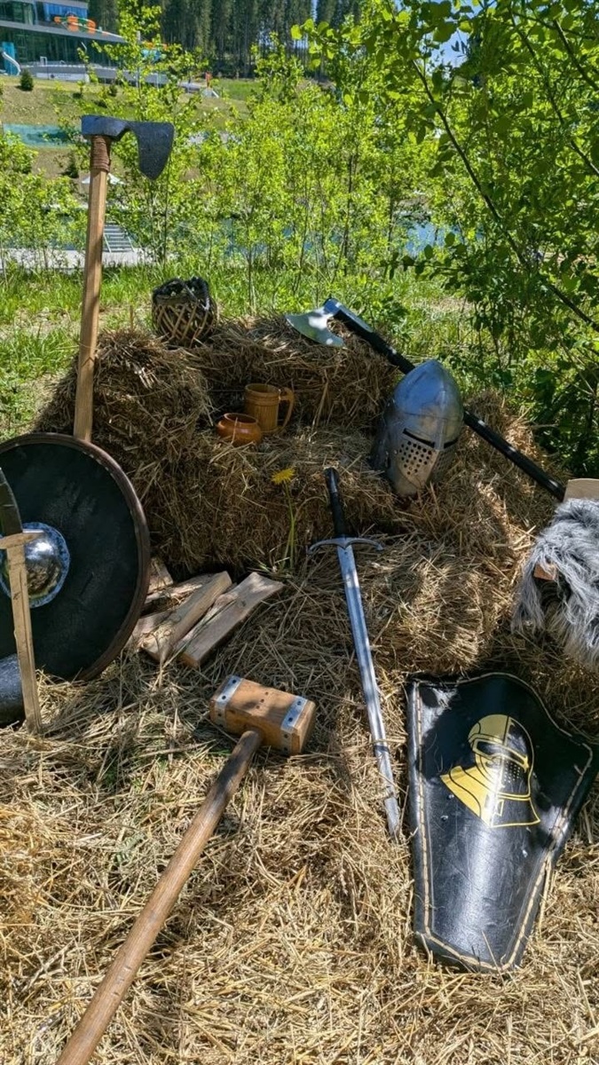 Команда ДЮКФП зі Звягеля взяла участь у мультиспортивному фестивалі BEST у Буковелі