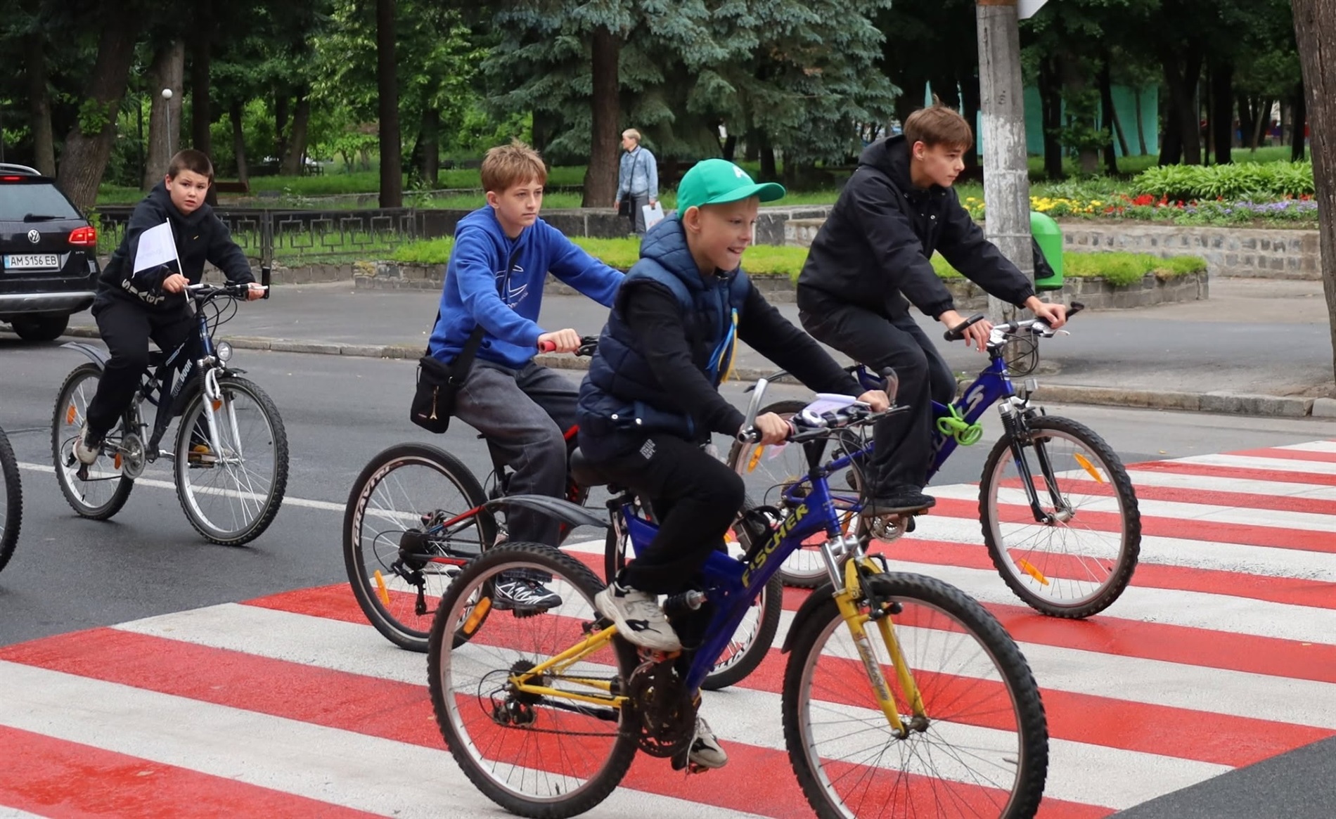 У Звягелі з нагоди Дня міста й річниці повернення історичної назви провели дитячий велопробіг