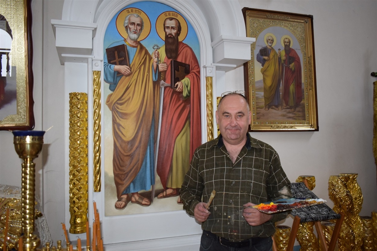 Віктор Фурман – художник, автор ескізу ордена 'Звягель', пам'ятника Борису Шарварку та в'їзного знака міста