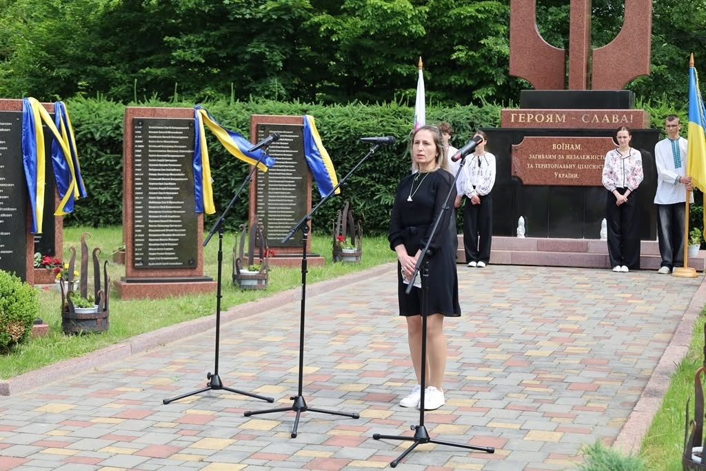 На території Меморіалу загиблим учасникам АТО/ООС додали стели з іменами 68 полеглих Захисників