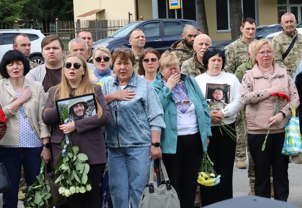 На території Меморіалу загиблим учасникам АТО/ООС додали стели з іменами 68 полеглих Захисників