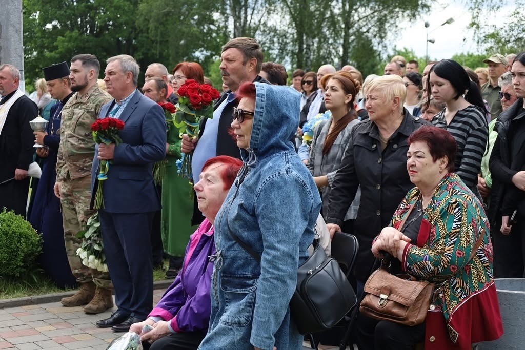 На території Меморіалу загиблим учасникам АТО/ООС додали стели з іменами 68 полеглих Захисників
