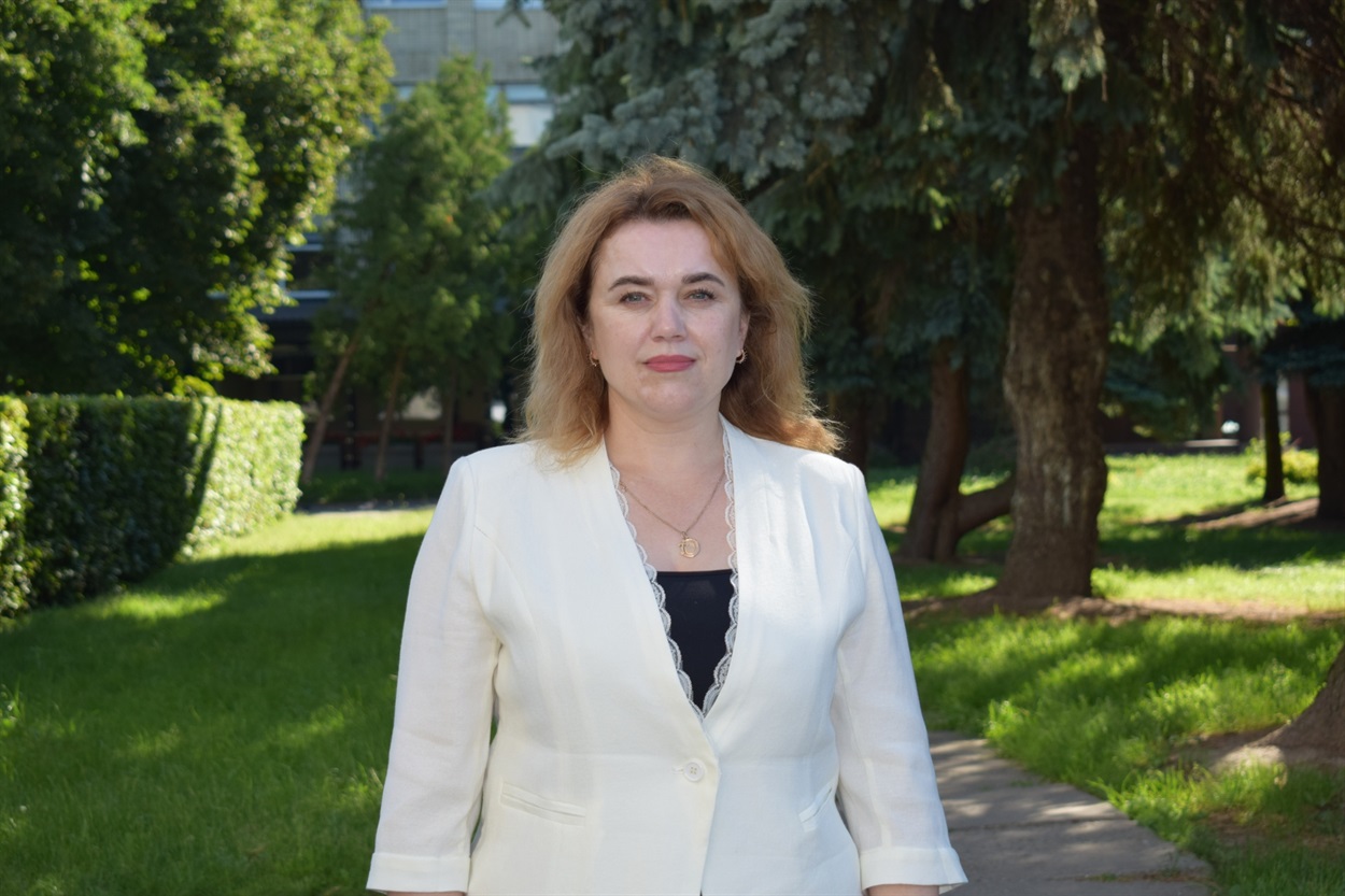 Оксана Здунюк – нова керівниця Ліцею № 4 у Звягелі