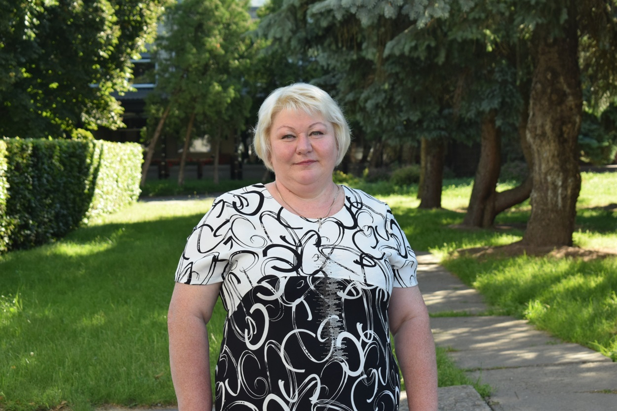 Оксана Власенко – директорка Пилиповицького ліцею