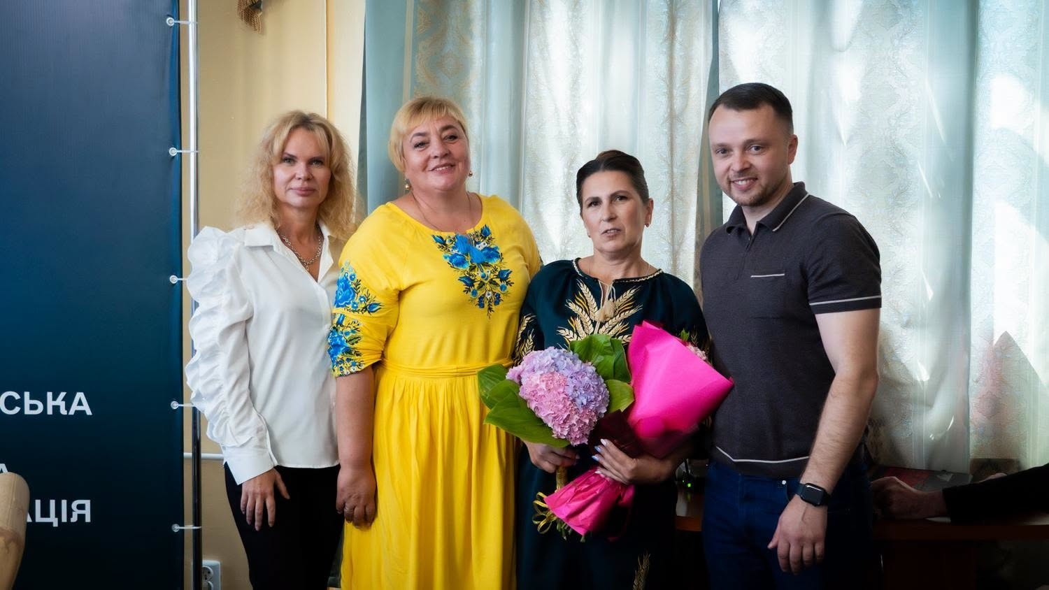 Одинадцять жінок зі Звягельського району отримали почесне звання 