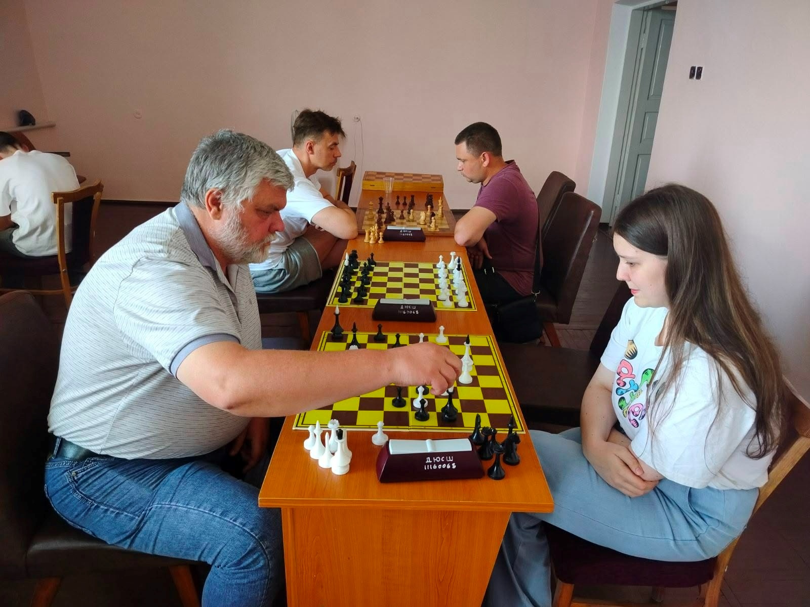 У Звягелі визначили чемпіона міста зі швидких шахів