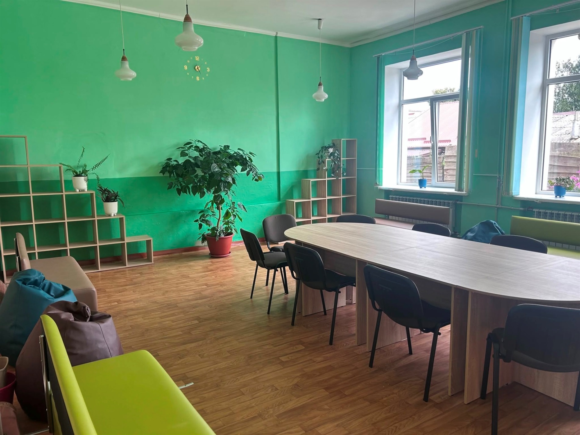 У Звягелі перевіряють готовність шкіл і садочків до навчального року