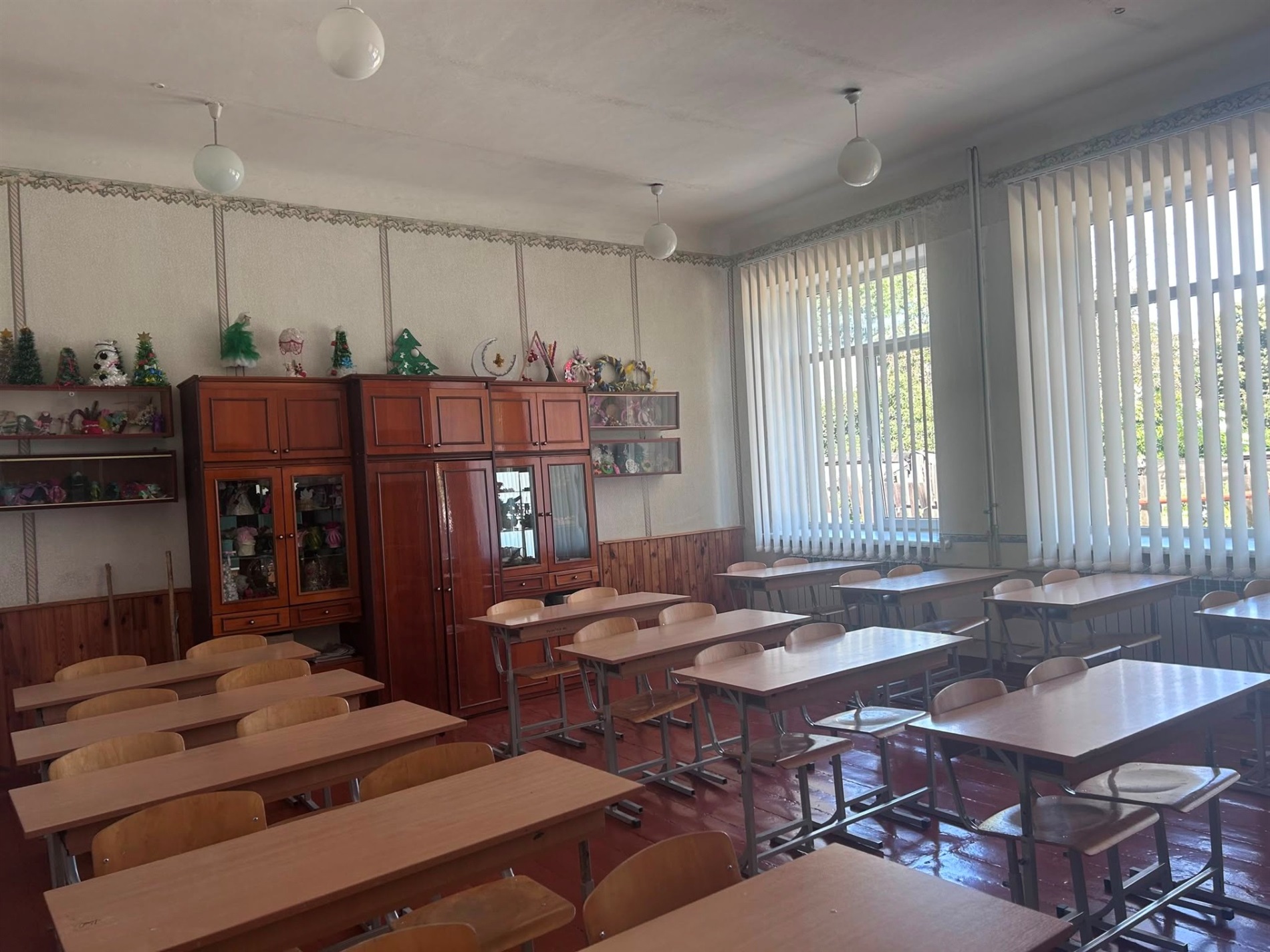 У Звягелі перевіряють готовність шкіл і садочків до навчального року
